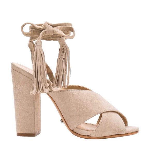 Schutz Damila Kid Suede Wraparound Block Heels In Oyster. Size 8 - Picture 1 of 10